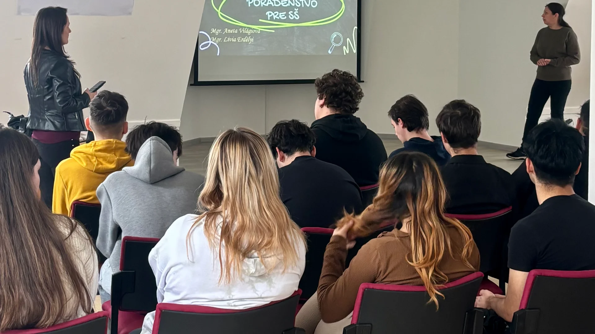 Príprava na budúcnosť: Konzultácia s Úradom práce, sociálnych vecí a rodiny Kráľovský Chlmec